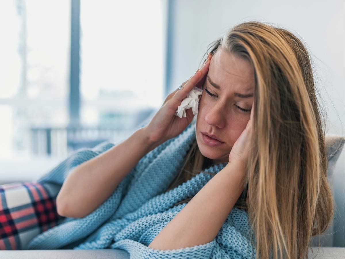 a women is facing anxiety attack